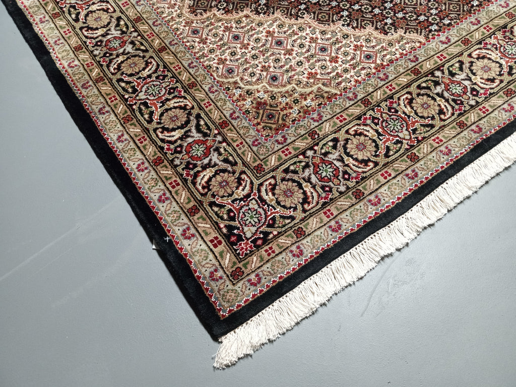 5 x 6.5 Black Tabriz Mahi Wool & Silk Rug 16781