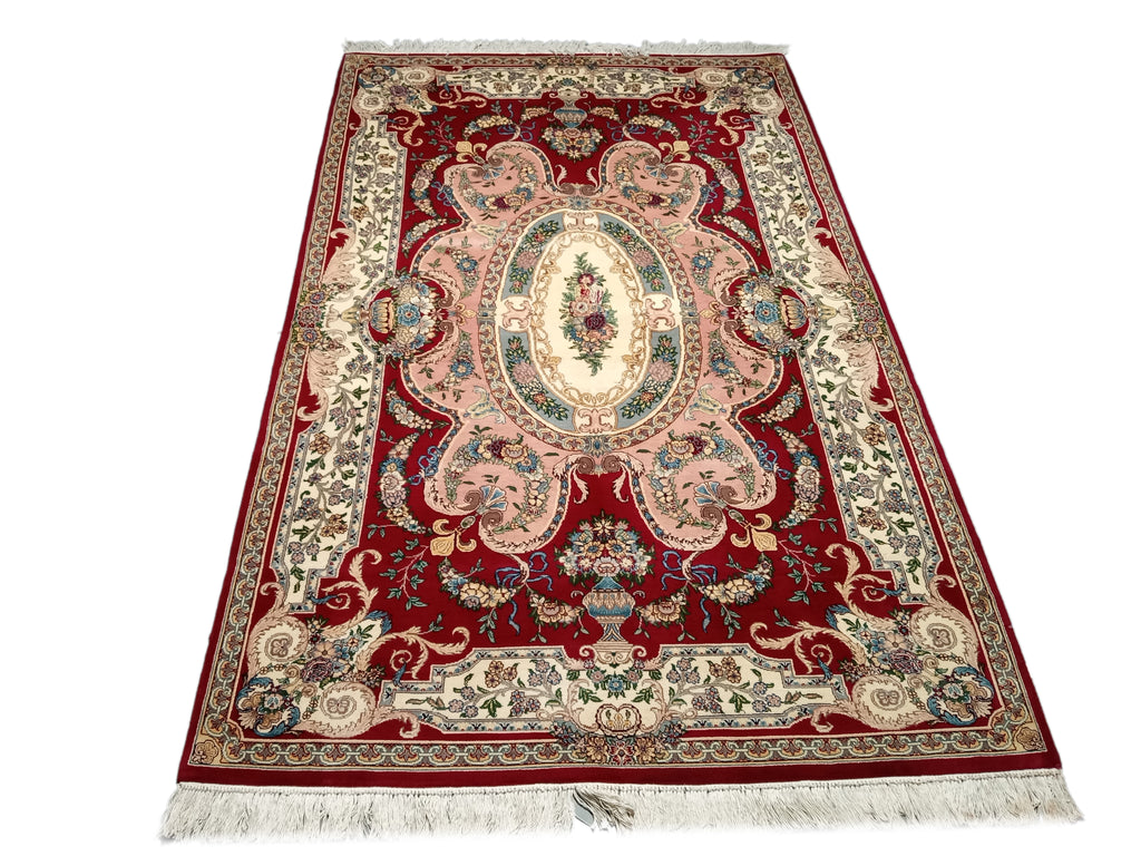 Luxurious-Authentic-Crimson-Pakistani-Rug.jpg