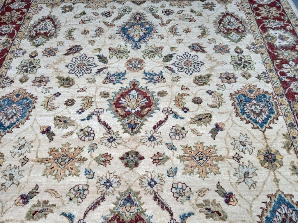 5.3 x 7.11 Quality Jaipour Rug Warm Colors #F-5710