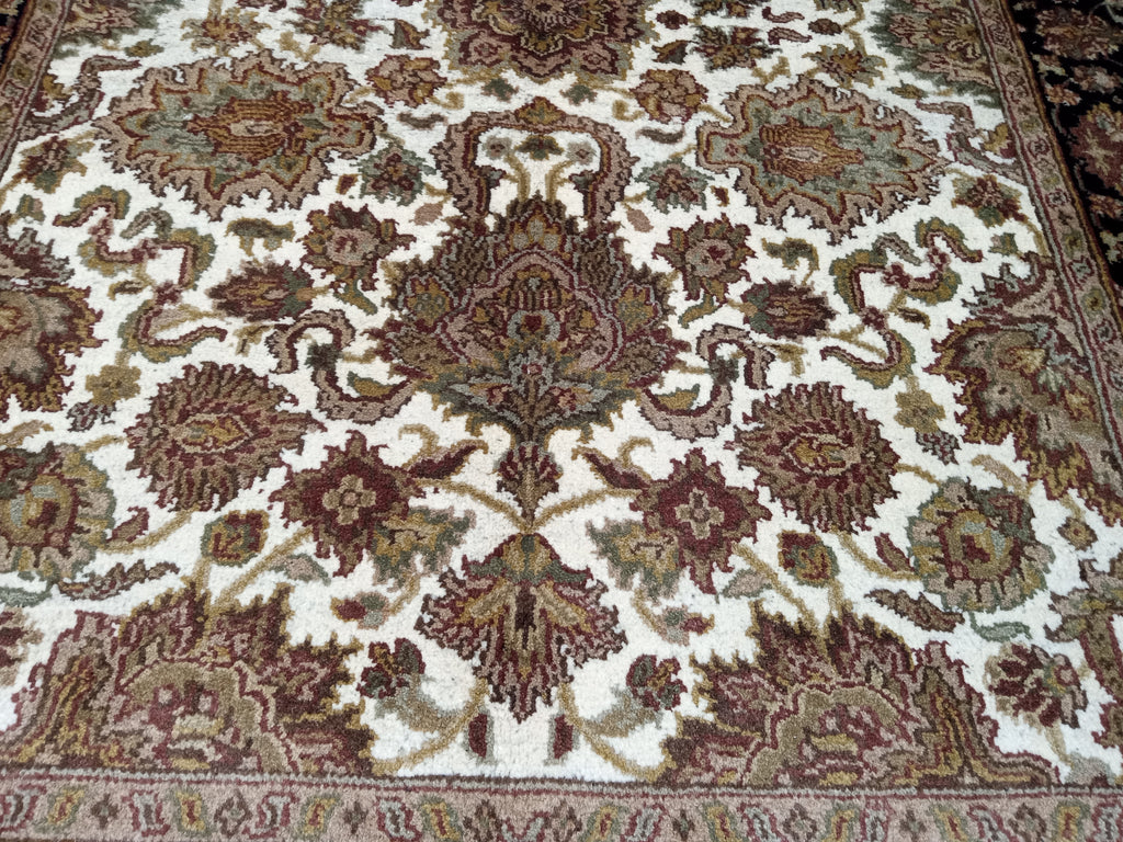 Luxurious-Authentic-Jaipur-Rug.jpg