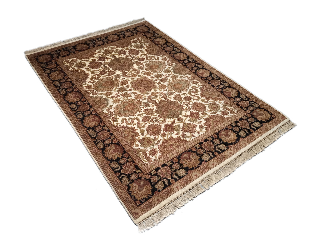  Luxurious-Authentic-Jaipur-Rug.jpg