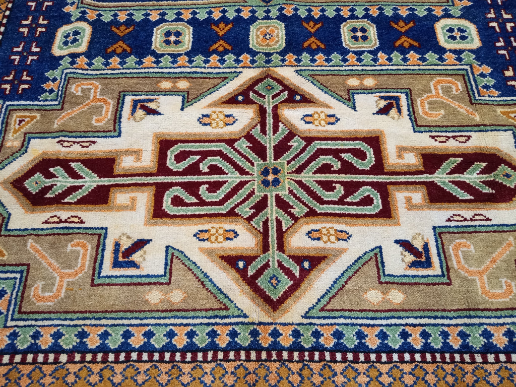 6.8 x 9.10 Elegant Fancy Kazak Rug 73475