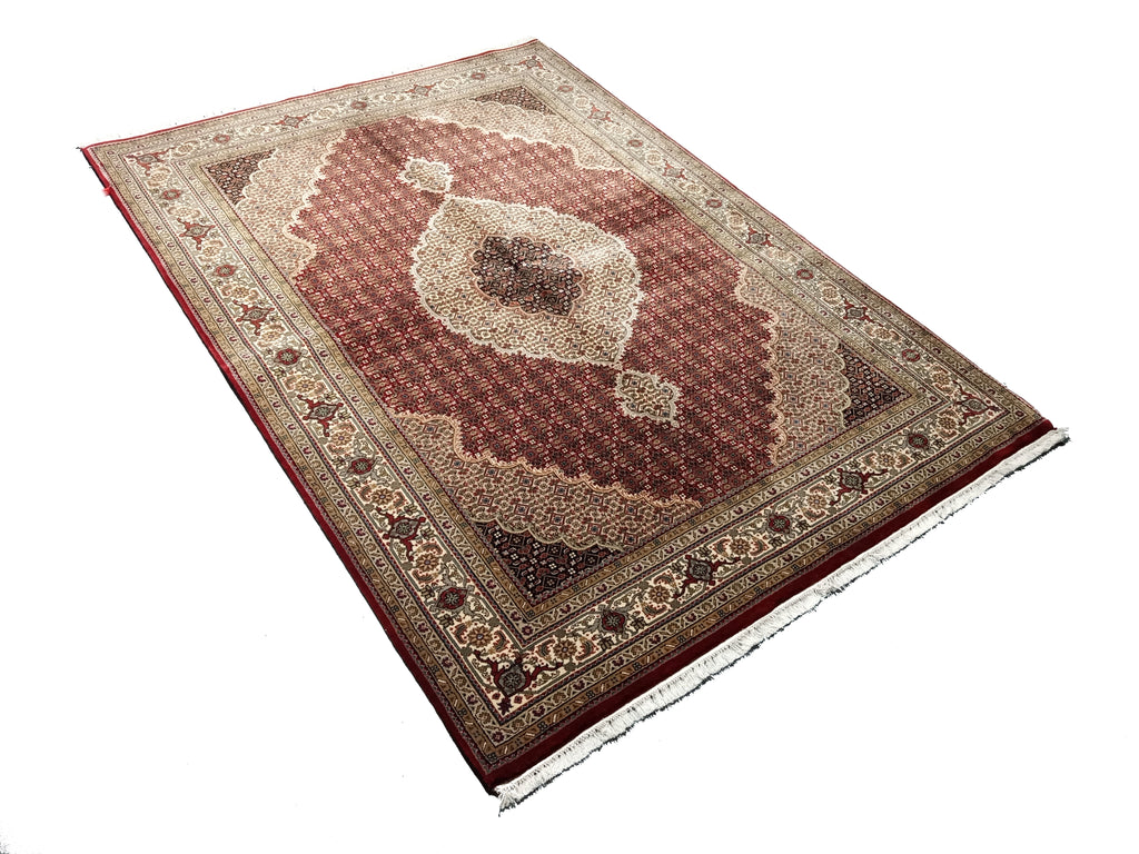 Luxurious-Authentic-Tabriz-Mahi-Rug.jpg