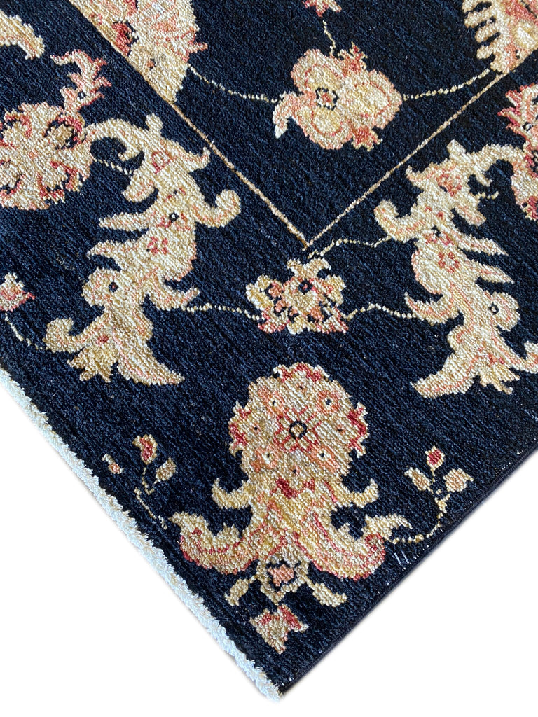 5.6 x 7.9 Beautiful Quality Hand-Knotted Chobi Rug #F-6503