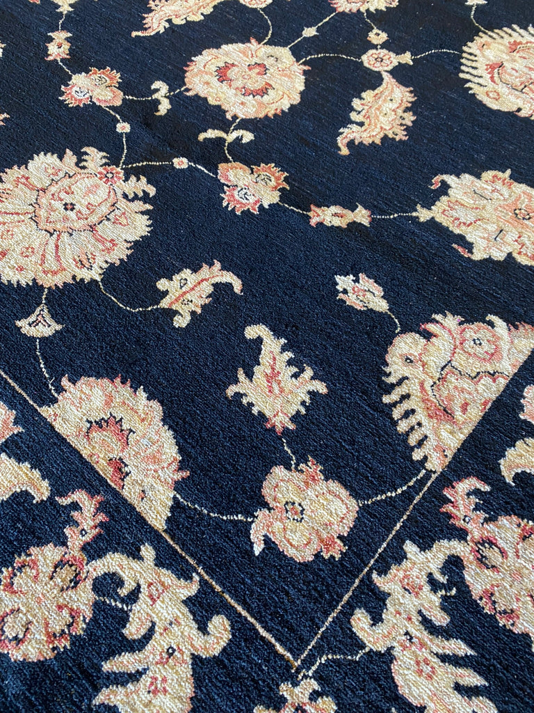 5.6 x 7.9 Beautiful Quality Hand-Knotted Chobi Rug #F-6503