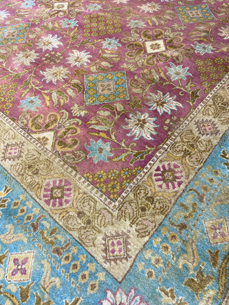 Hand-Knotted-Beautiful-Agra-Rug.jpg
