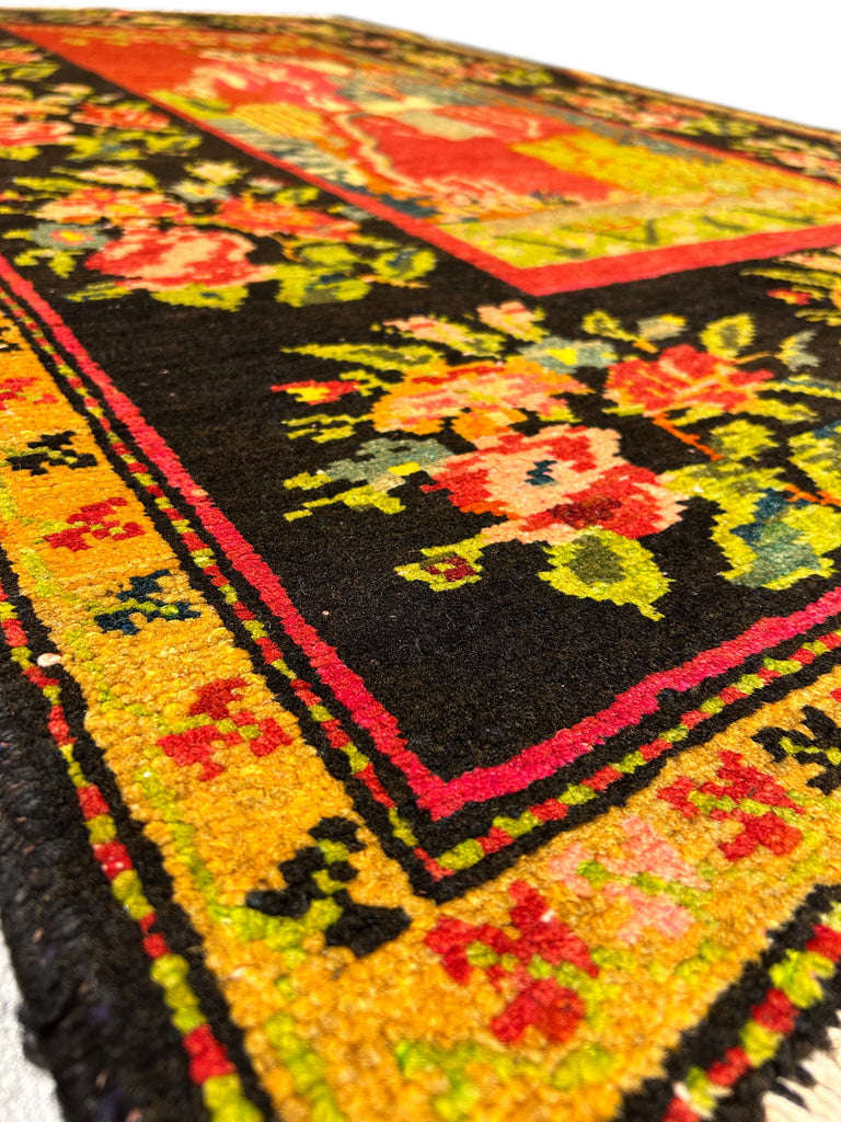 Authentic-Handmade-Beautiful-Kazak-Rug.jpg 