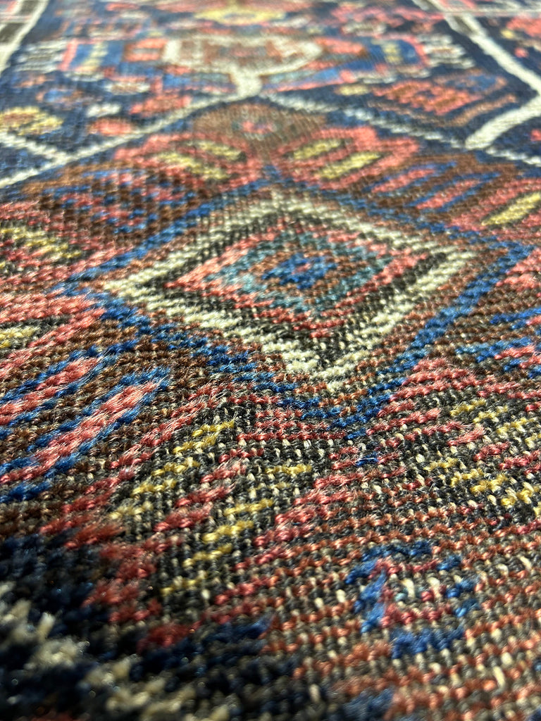 5.3 x 6.3 Antique Squarish Persian Heriz Rug 25722B