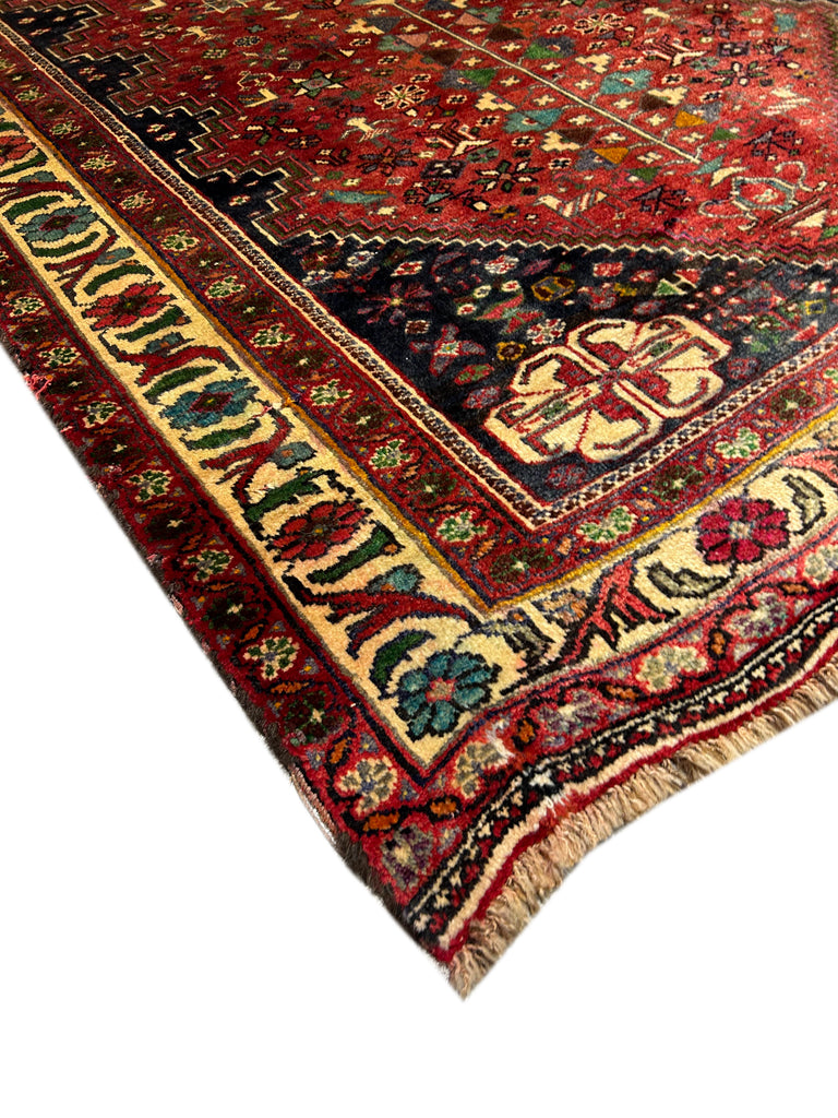 4.7 x 7.9 Persian Shiraz Tribal Rug #S10-5896