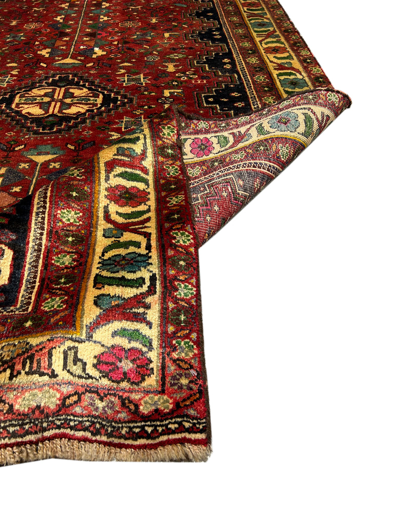 4.7 x 7.9 Persian Shiraz Tribal Rug #S10-5896