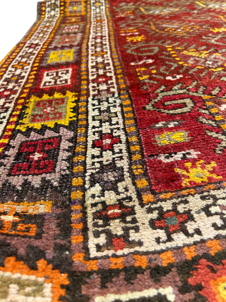 4.7 x 7' Traditional All Over Pattern Kazak Rug 9061