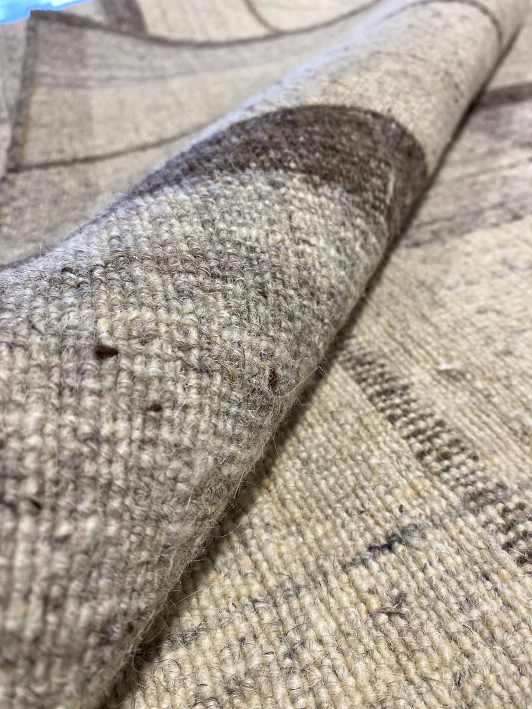 Luxurious-Flat-Weave-Wool-Rug.jpg