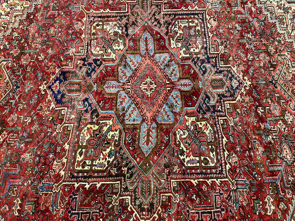 10.3 x 14.3 Persian Heriz Rug #PIX-11861