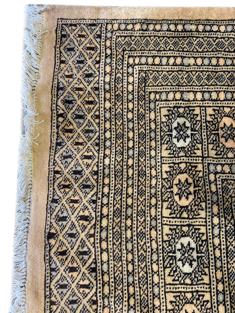 10 x 14 Genuine Bokhara Rug Handmade Pakistan Soft Silky Wool #F-6583