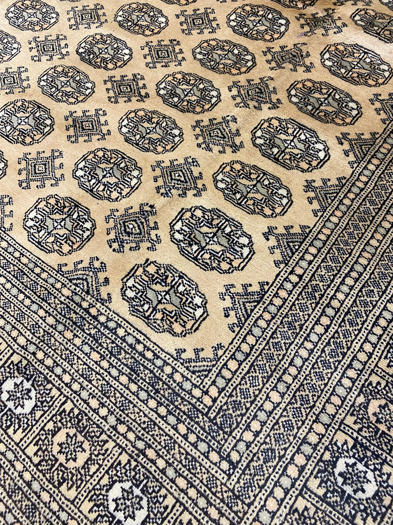 10 x 14 Genuine Bokhara Rug Handmade Pakistan Soft Silky Wool #F-6583