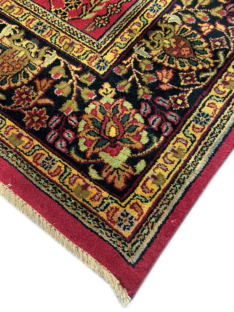 Luxurious-Authentic-Sarouk-Rug.jpg