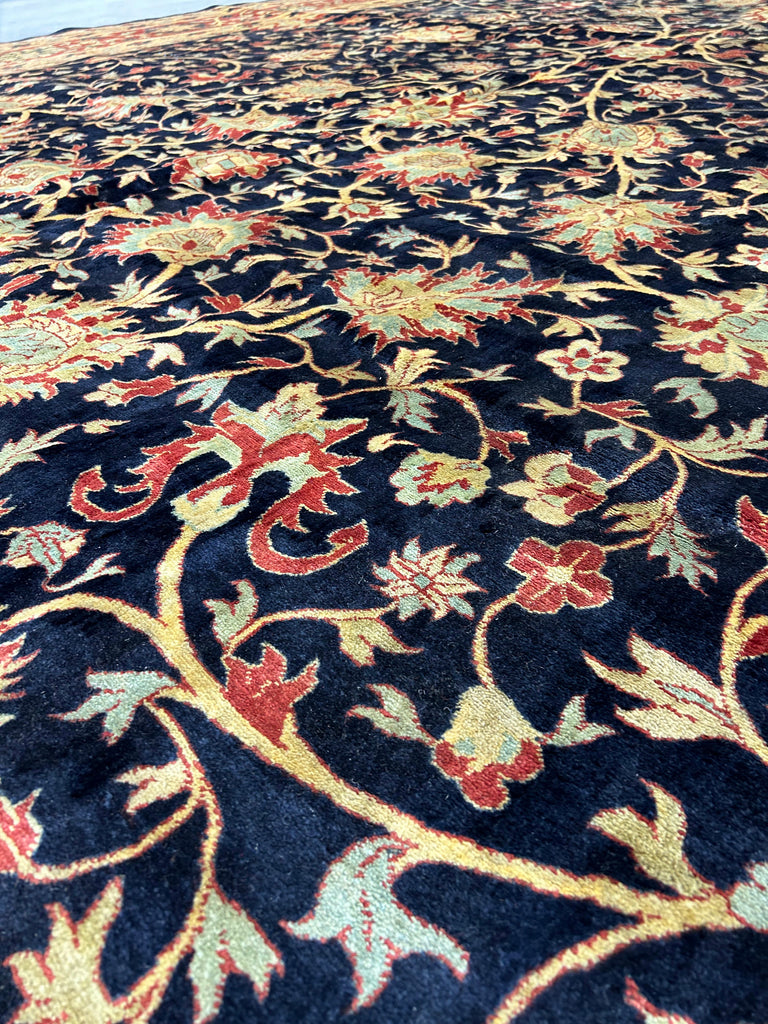 Persian-Traditional-Rug.jpg 