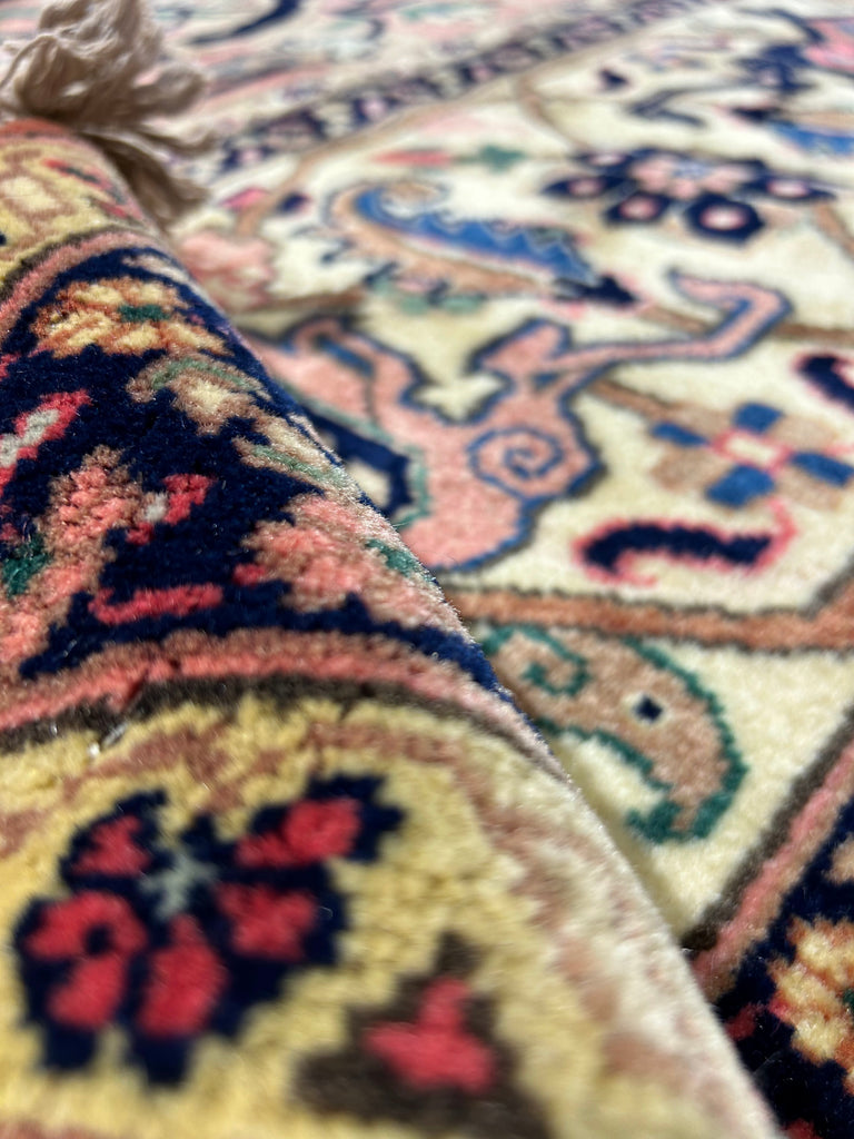 Authentic-Persian-Heriz-Rug.jpg