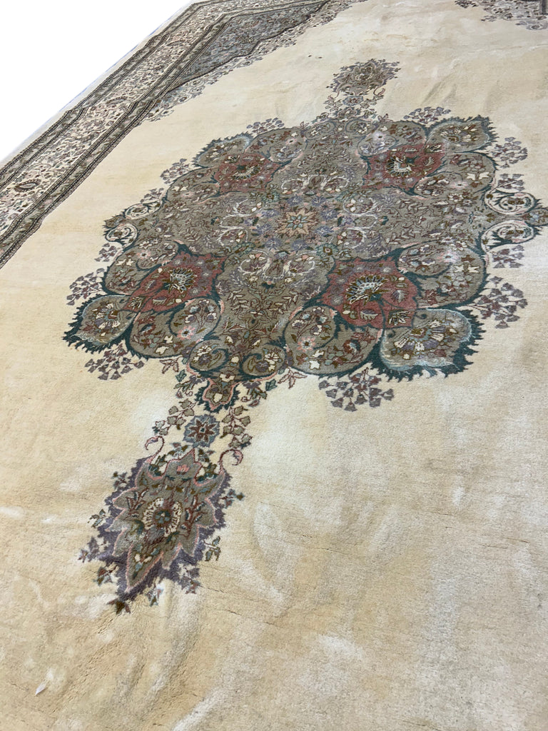 9.3 x 16.6 Large Ivory Semi-Antique Persian Kerman 78868