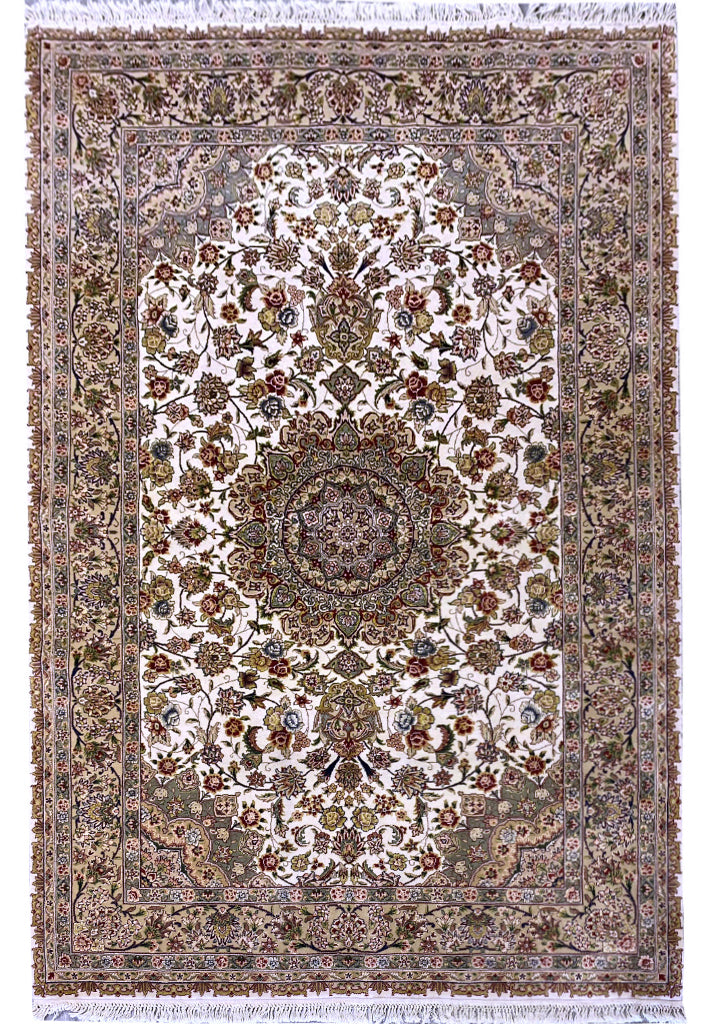 6 x 9 Fine Quality Wool and Silk Handmade Sino Tabriz Rug #F-6623B