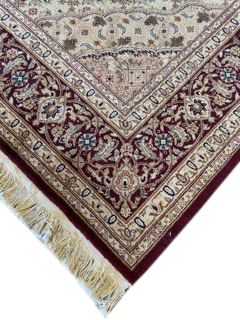 5.9 x 8.9 Fine Wool and Silk Tabriz Mahi Rug Handmade #F-6626