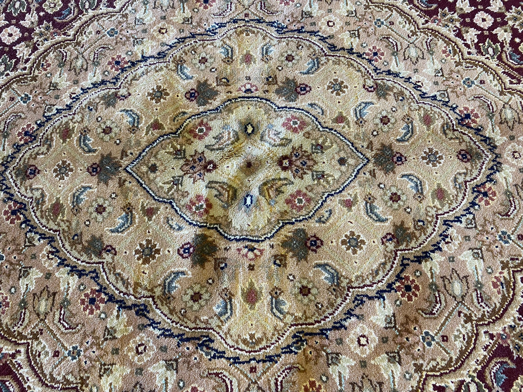 5.9 x 8.9 Fine Wool and Silk Tabriz Mahi Rug Handmade #F-6626