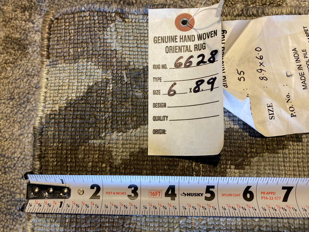 6.0 x 8.9 Contemporary Handmade Tibbet Rug Wool and Silk blend #F-6628