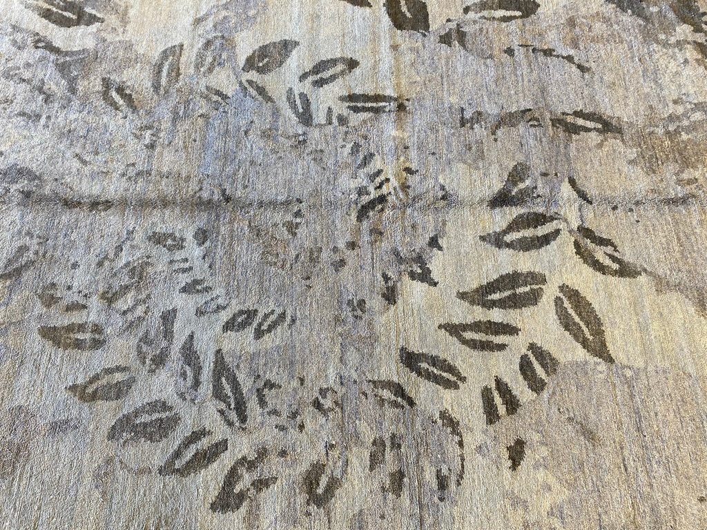 6.0 x 8.9 Contemporary Handmade Tibbet Rug Wool and Silk blend #F-6628