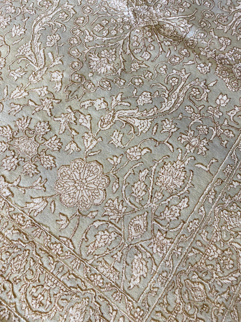 5.7 x 7.6 Fine Wool and Silk Transitional HNandmade Rug Contemporary #F-6630