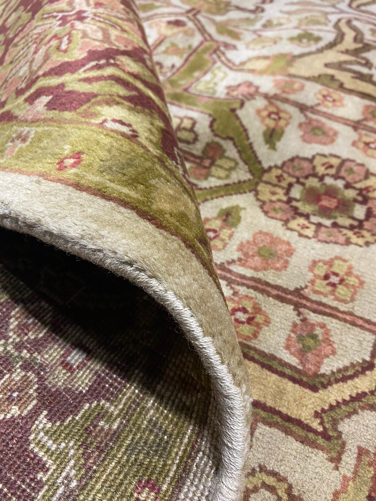 5.5 x 8.10 Quality Handmade Agra rug #PIX-9352