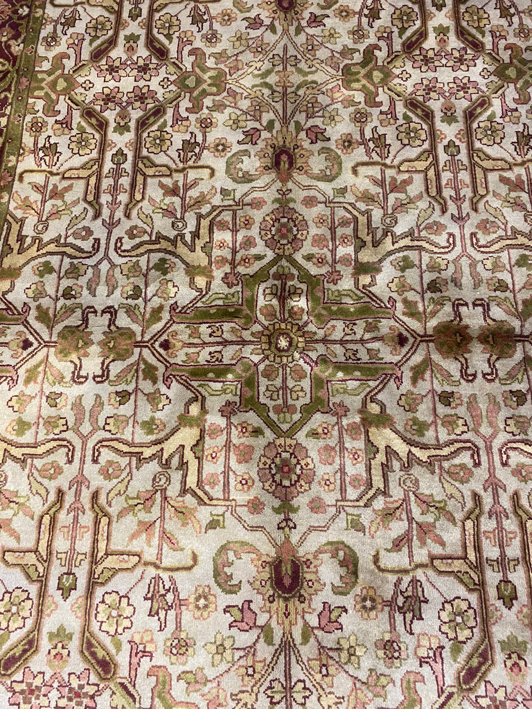 5.5 x 8.10 Quality Handmade Agra rug #PIX-9352