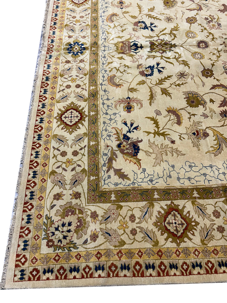Luxurious-Handmade-Jaipour-Rug.jpg 