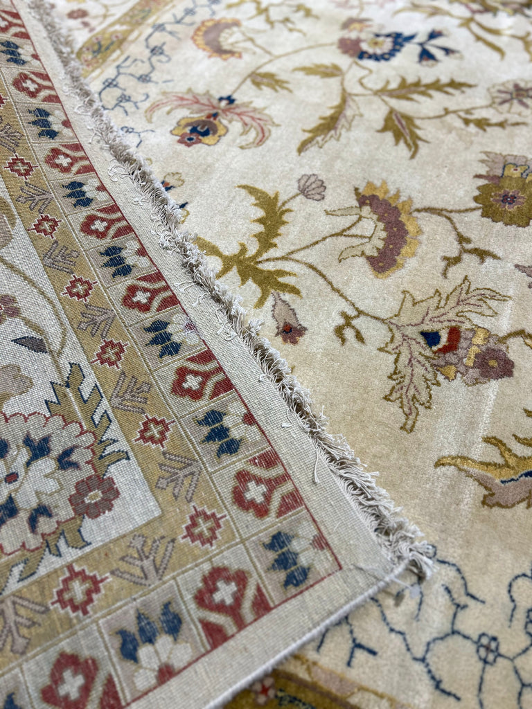 Luxurious-Handmade-Jaipour-Rug.jpg 