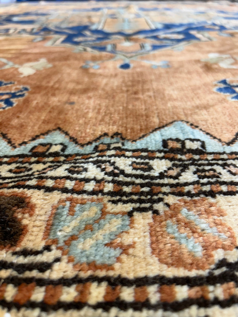 Luxurious-Persian-Heriz-Serapi-Rug.jpg