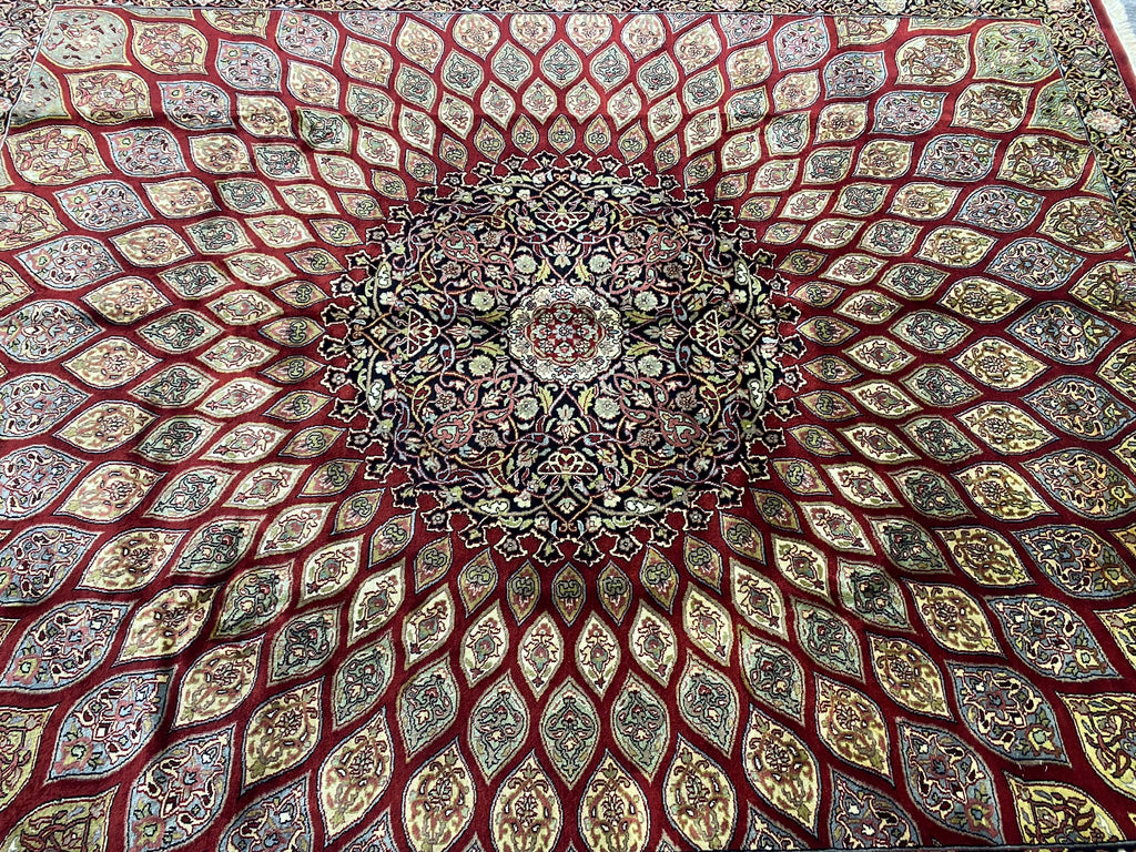 Luxurious-Authentic-Esfahan-Rug.jpg