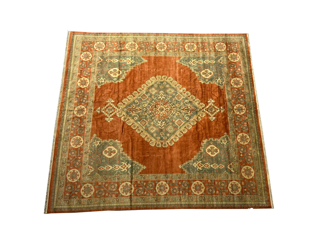 Authentic-Persian-Mahal-Rug.jpg
