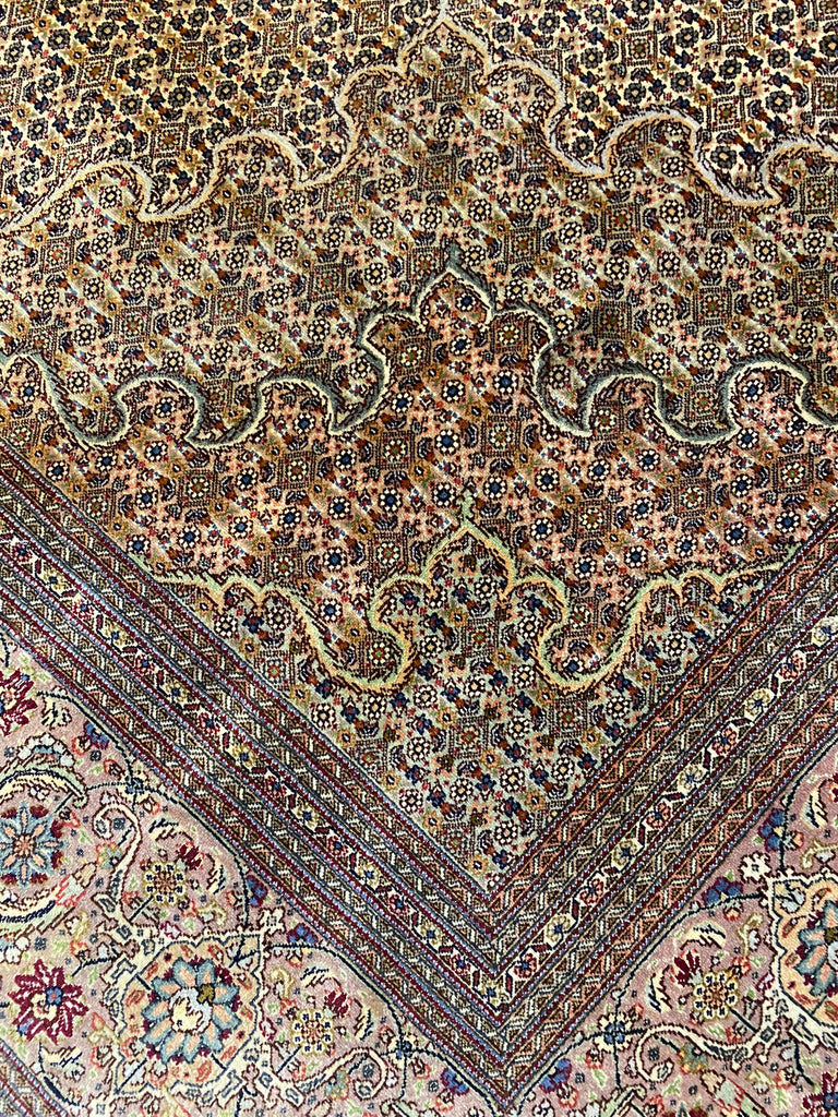 9.8 x 9.10 Pre-owned Persian Wool and Silk Tabriz Mahi Rug 400 KPSI #F-6661