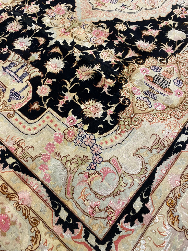 6.9 x 9.11 Black Super Fine Weave Rug 53133