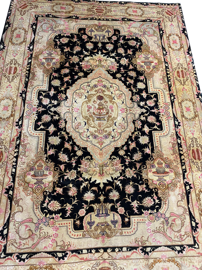 6.9 x 9.11 Black Super Fine Weave Rug 53133