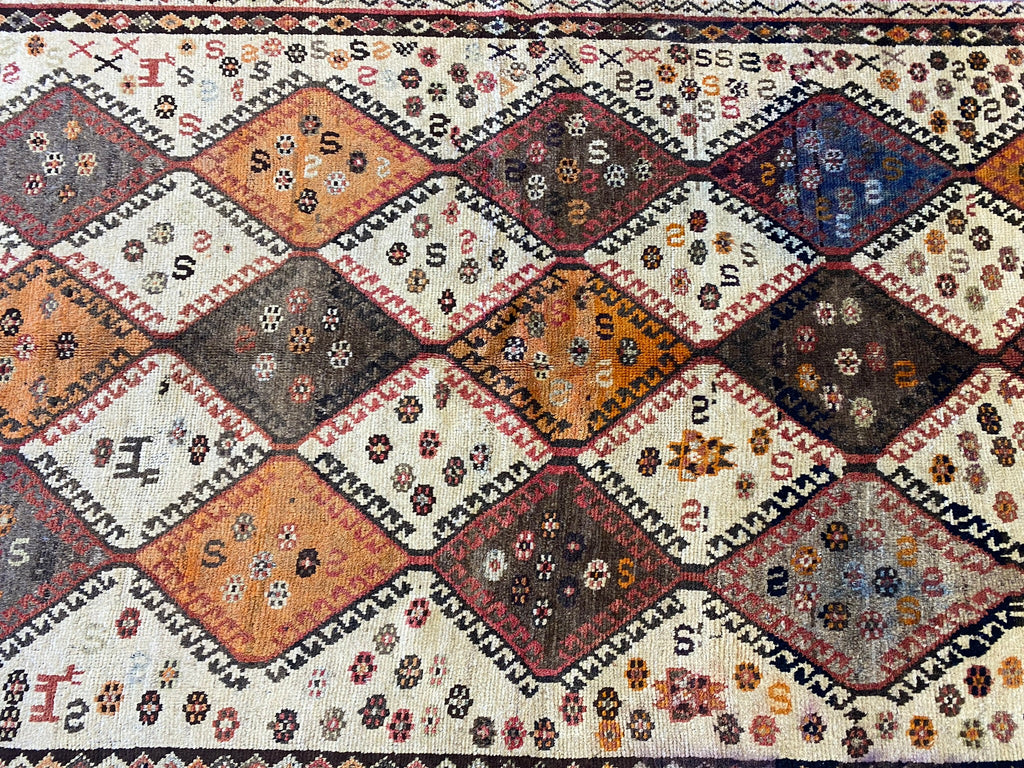 5.3 x 8.3 Persian Tribal Hand-Knotte Shiraz Area Rug #F-6673