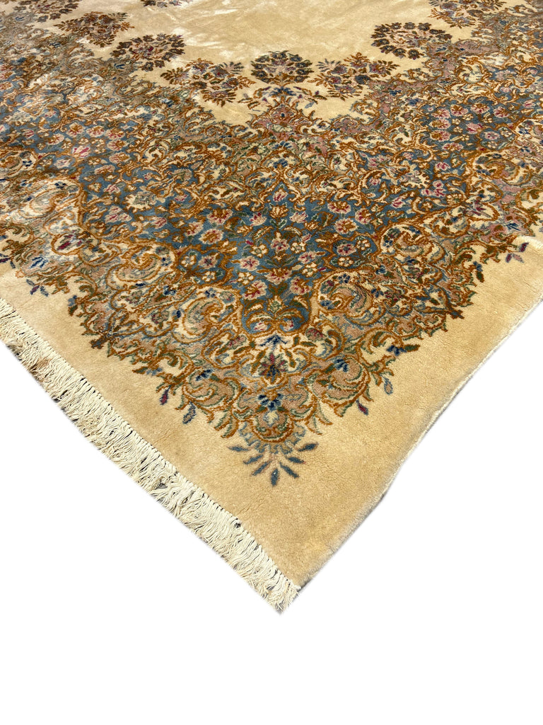 11.5 x 11.8 Ivory SQUARE Authentic Persian Craftsmanship Kerman Rug 23666