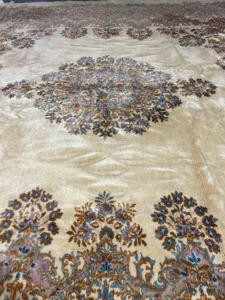 11.5 x 11.8 Ivory SQUARE Authentic Persian Craftsmanship Kerman Rug 23666