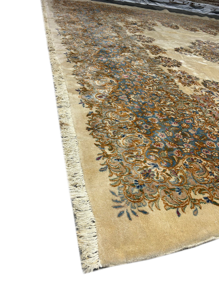 11.5 x 11.8 Ivory SQUARE Authentic Persian Craftsmanship Kerman Rug 23666