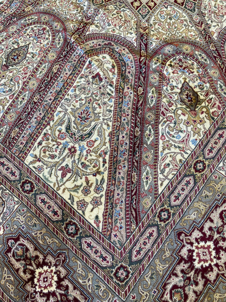 Luxurious-Handmade-Isfahan-Rug.jpg