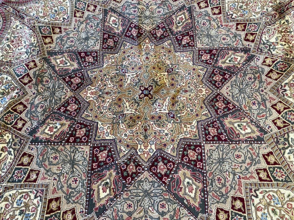 Luxurious-Handmade-Isfahan-Rug.jpg