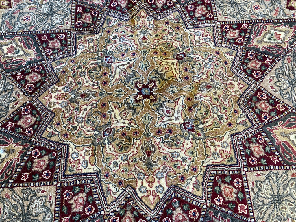 Luxurious-Handmade-Isfahan-Rug.jpg