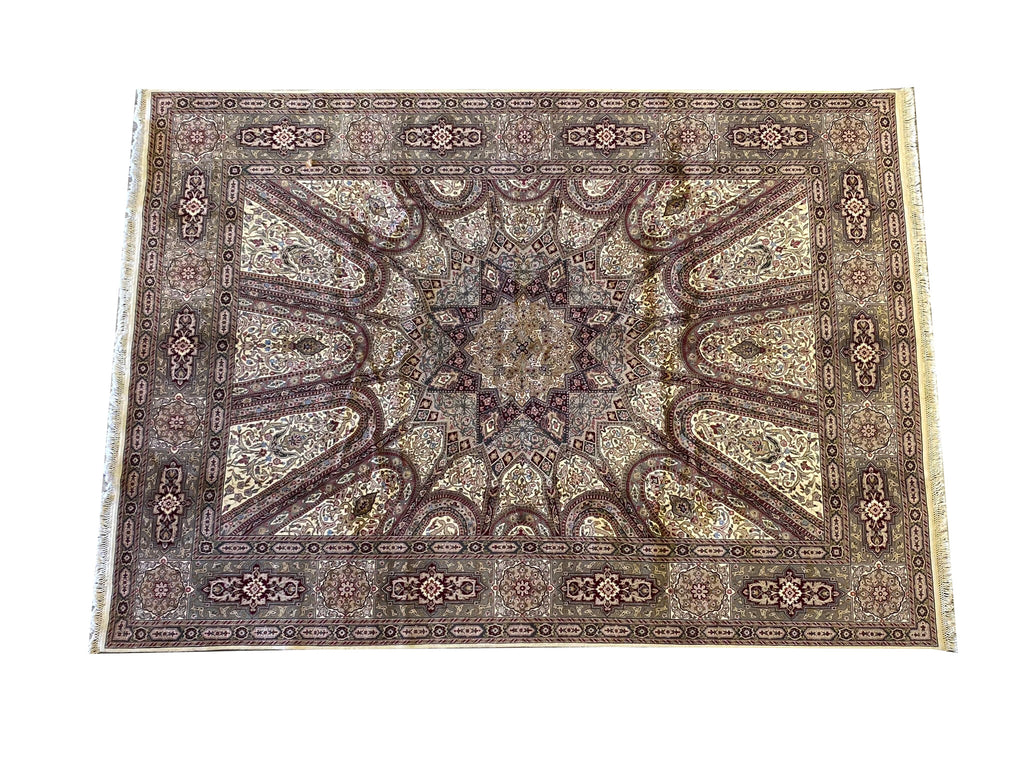 Luxurious-Handmade-Isfahan-Rug.jpg
