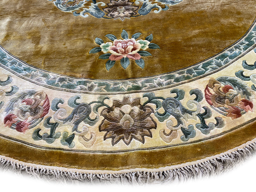 Luxurious-Round-Bamboo-Silk-Rug.jpg