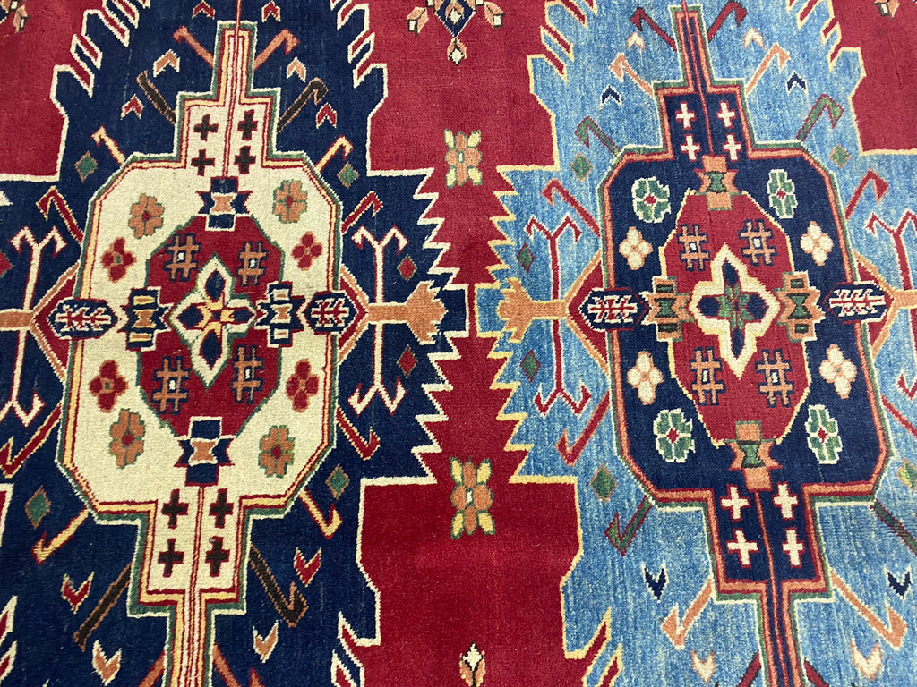 6.8 x 9 Quality Handmade Kazak Rug  #PIX-9669