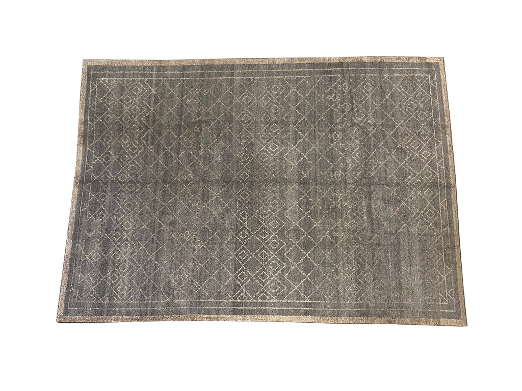 Luxurious-Handmade-Wool-Rug.jpg